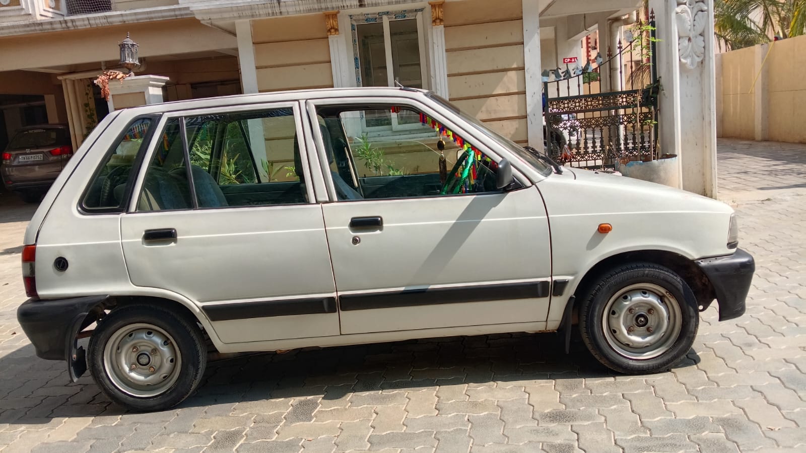 Maruti Suzuki 800 - Image 3