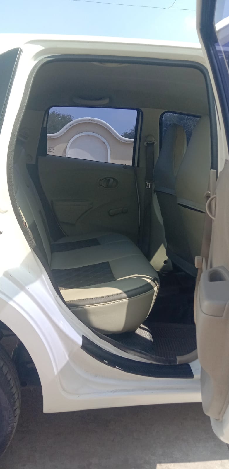 DatSun Go - Image 6