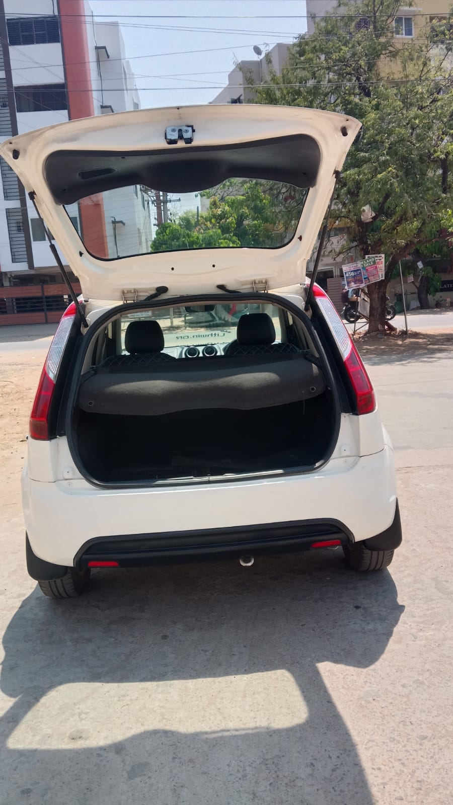 Ford Figo - Image 5