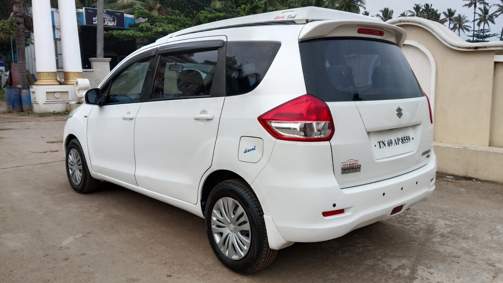 Maruti Suzuki Ertiga - Image 2