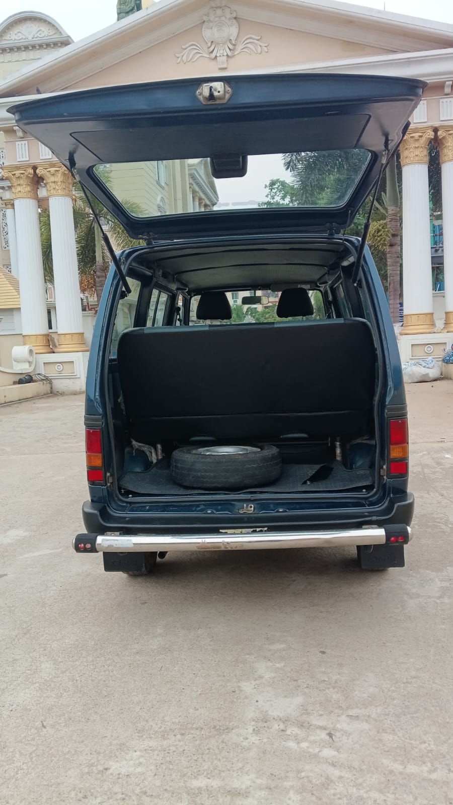 Maruti Suzuki Omni - Image 8