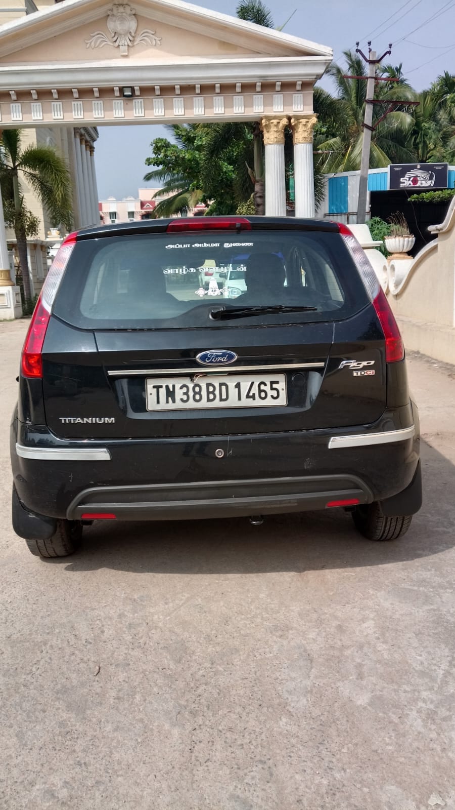 Ford Figo - Image 4