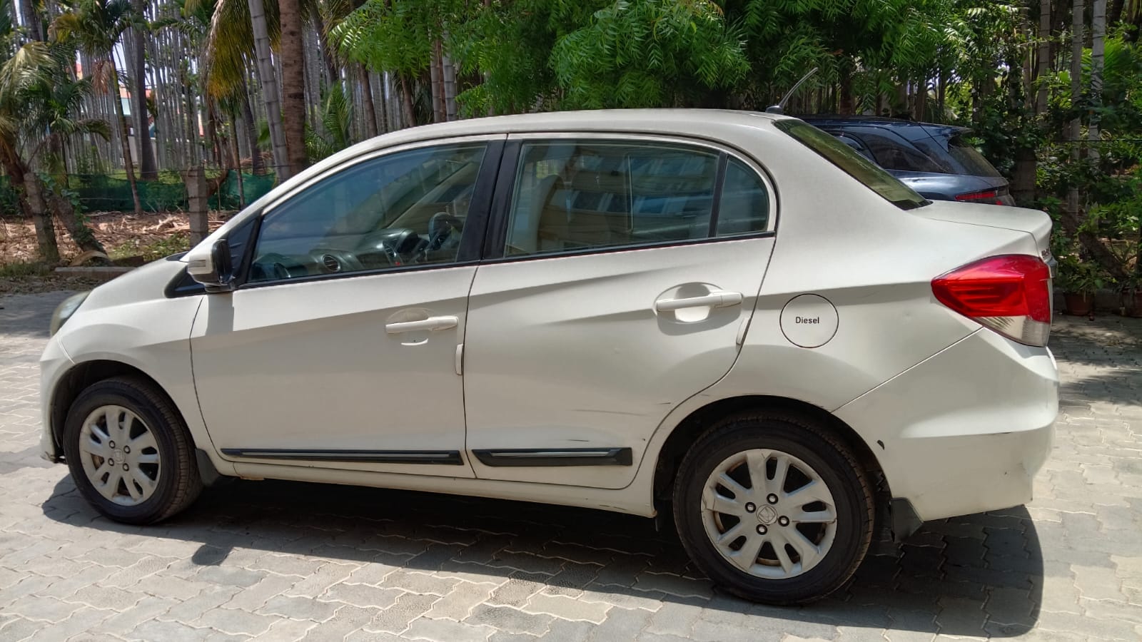 Honda Amaze - Image 2
