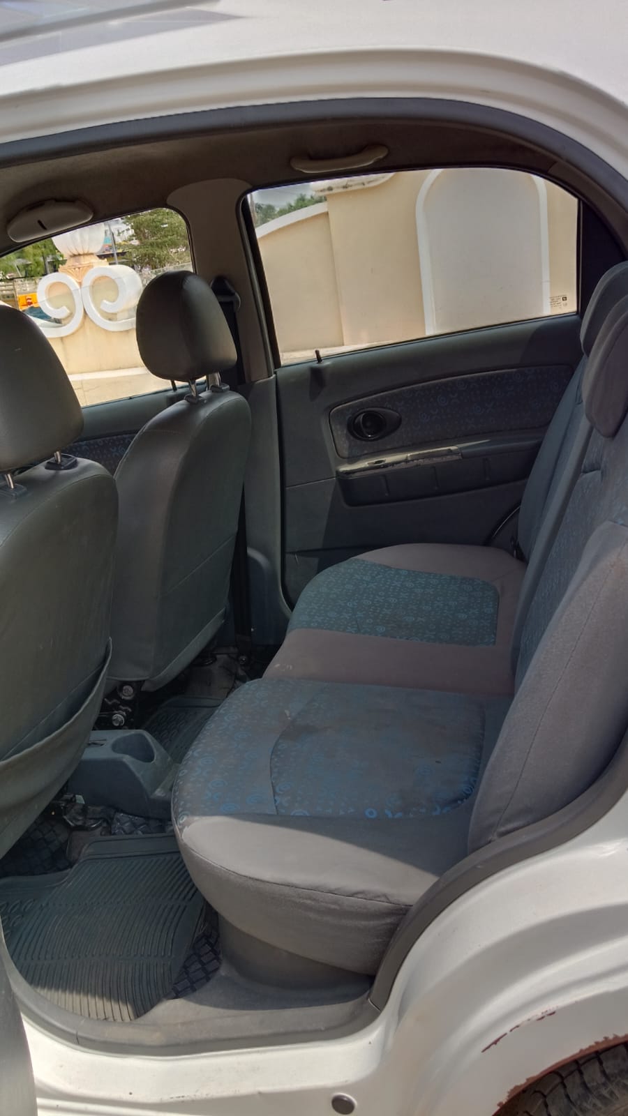 Chevrolet Spark - Image 2