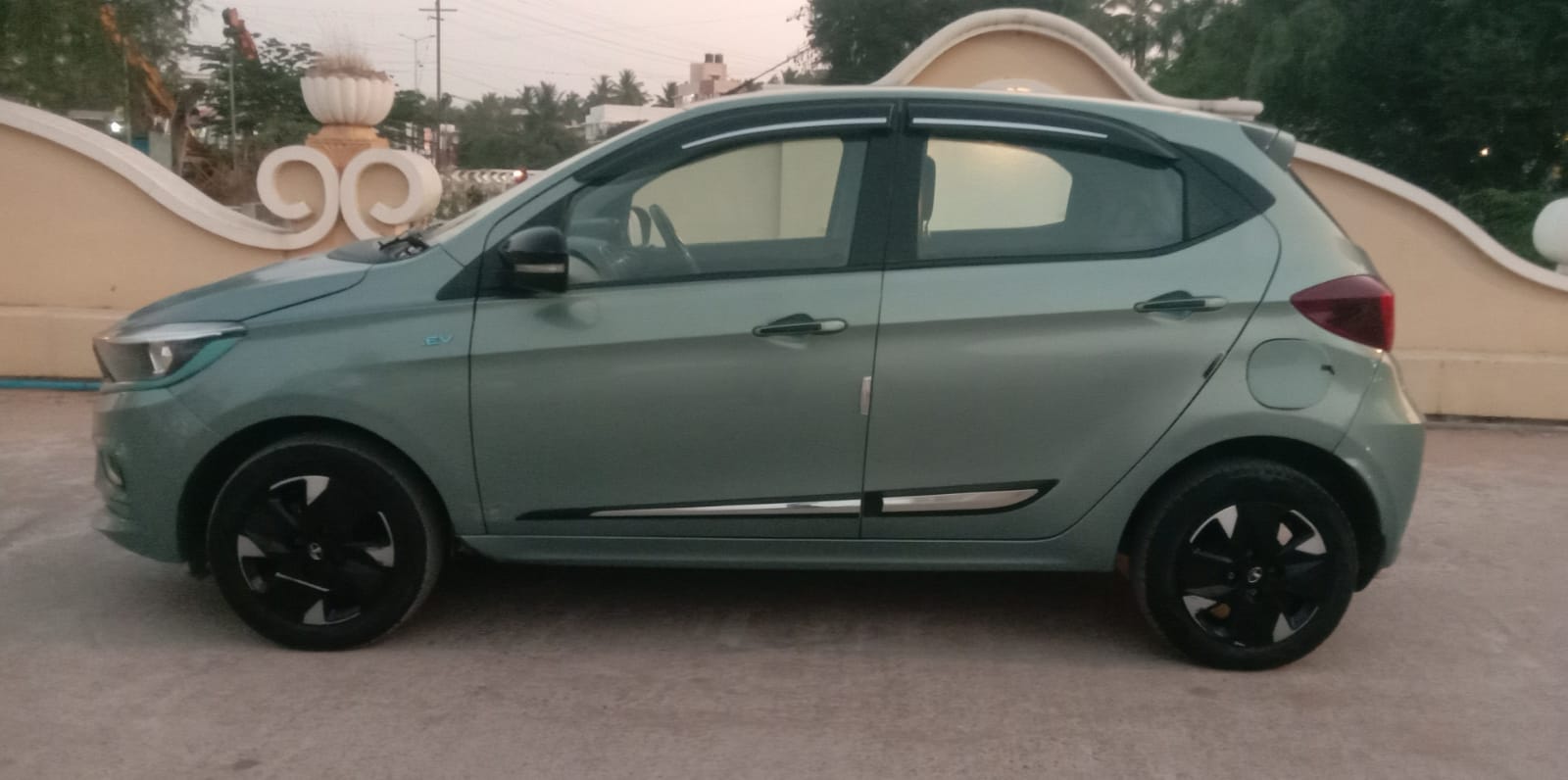 Tata Tiago