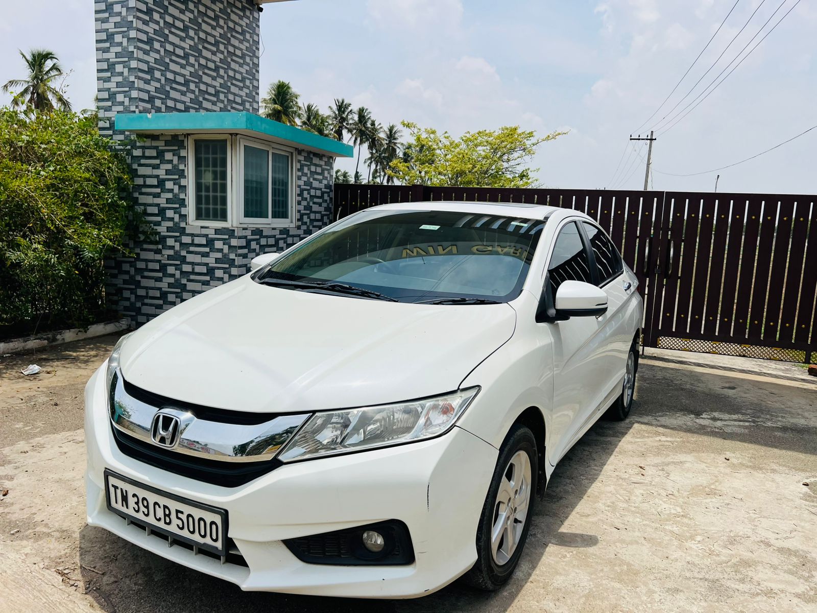 Honda City - Image 2