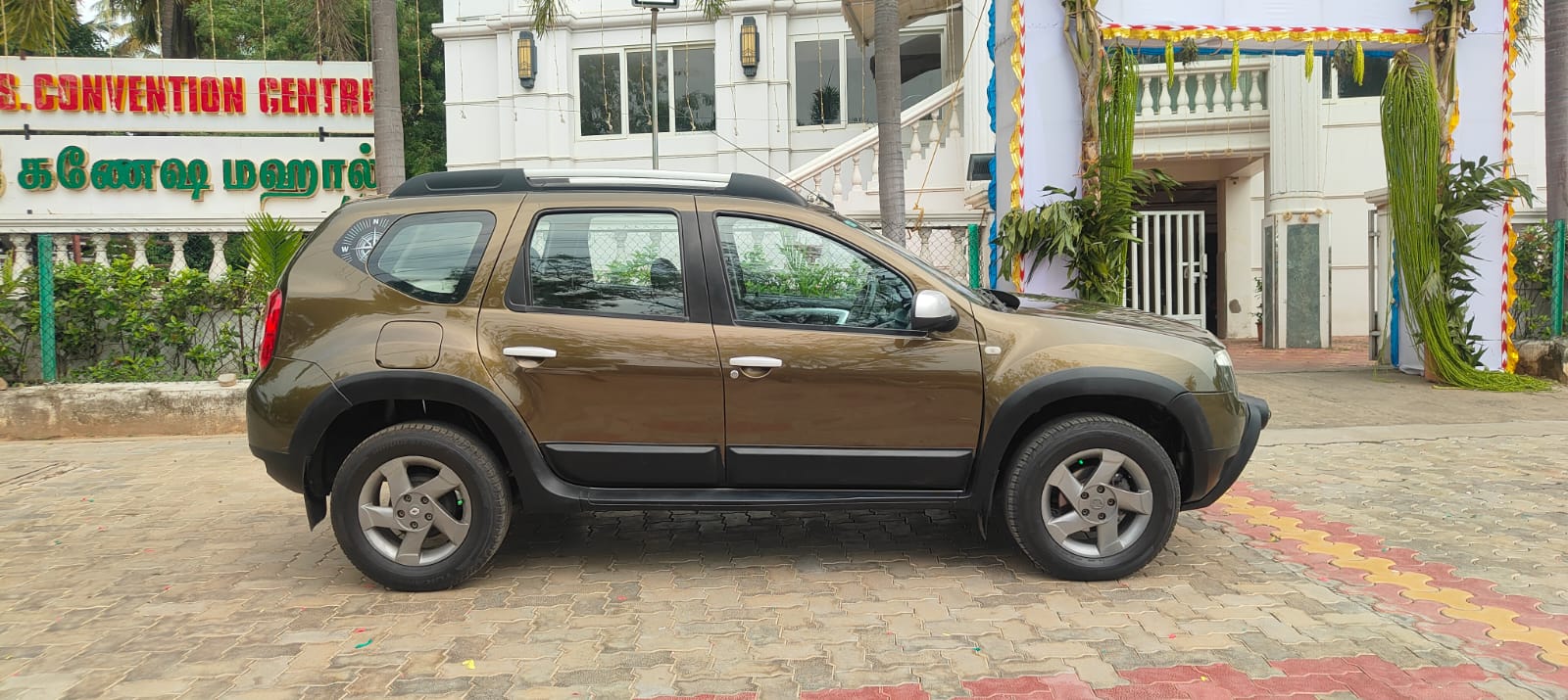 Renault Duster - Image 2