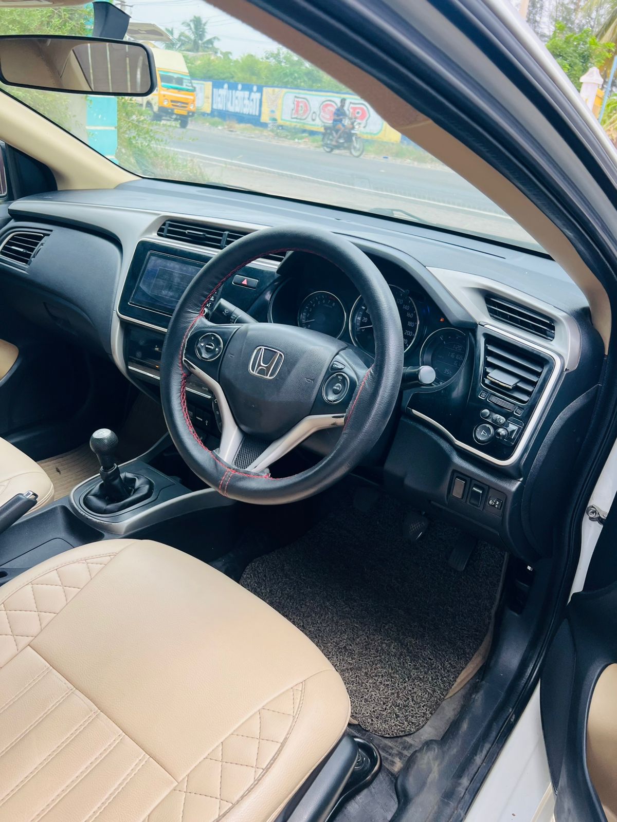 Honda City - Image 10