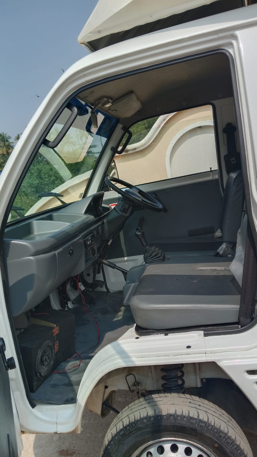 Maruti Suzuki Super Carry - Image 5