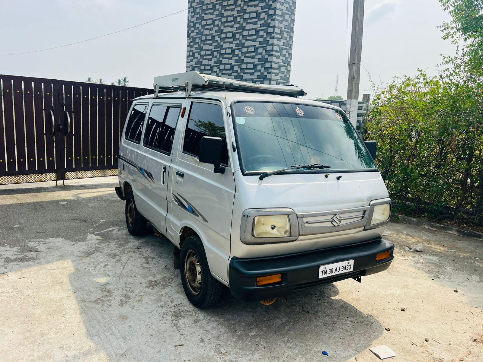 Maruti Suzuki Omni - Image 3