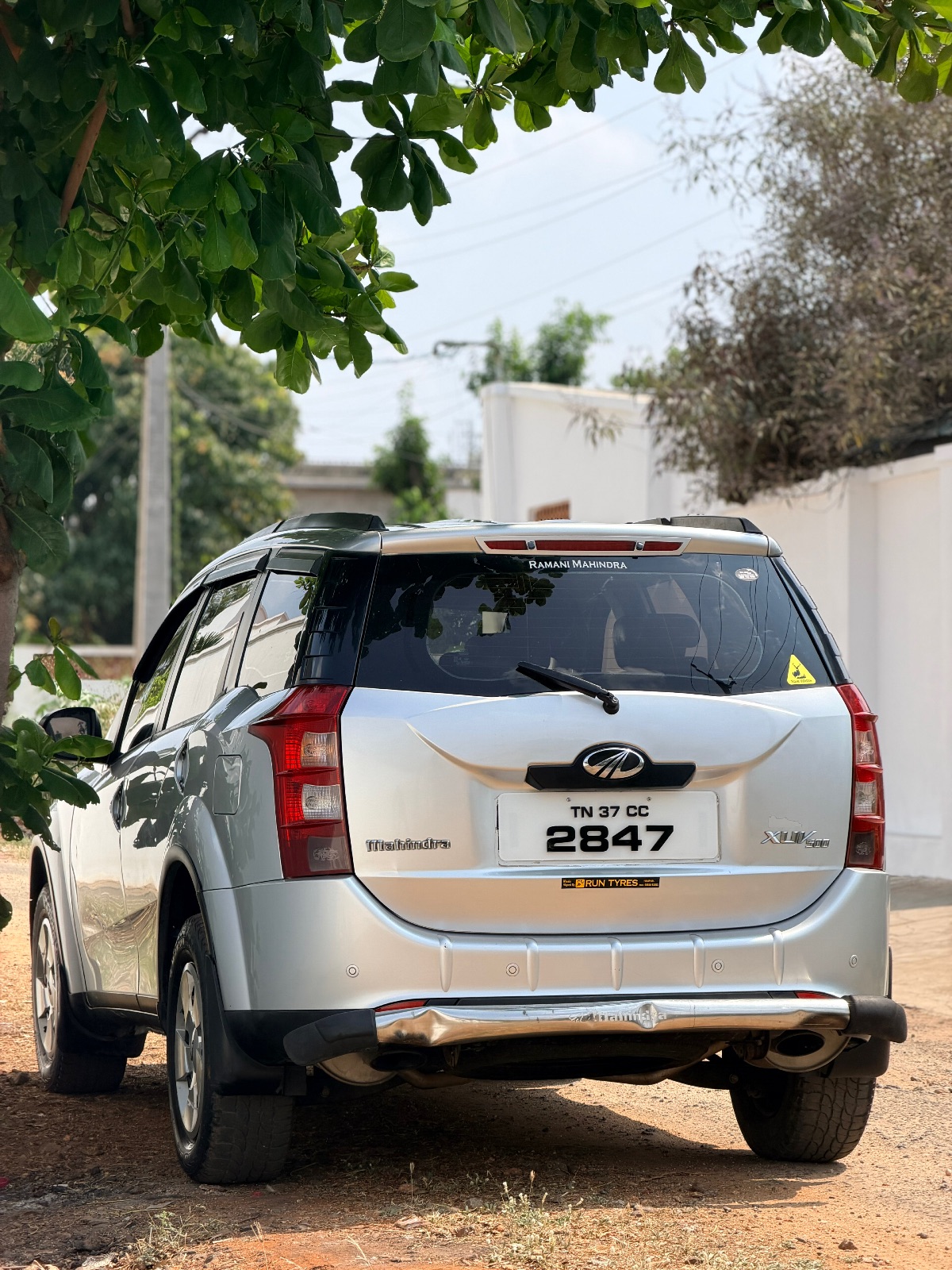 Mahindra XUV500 - Image 6