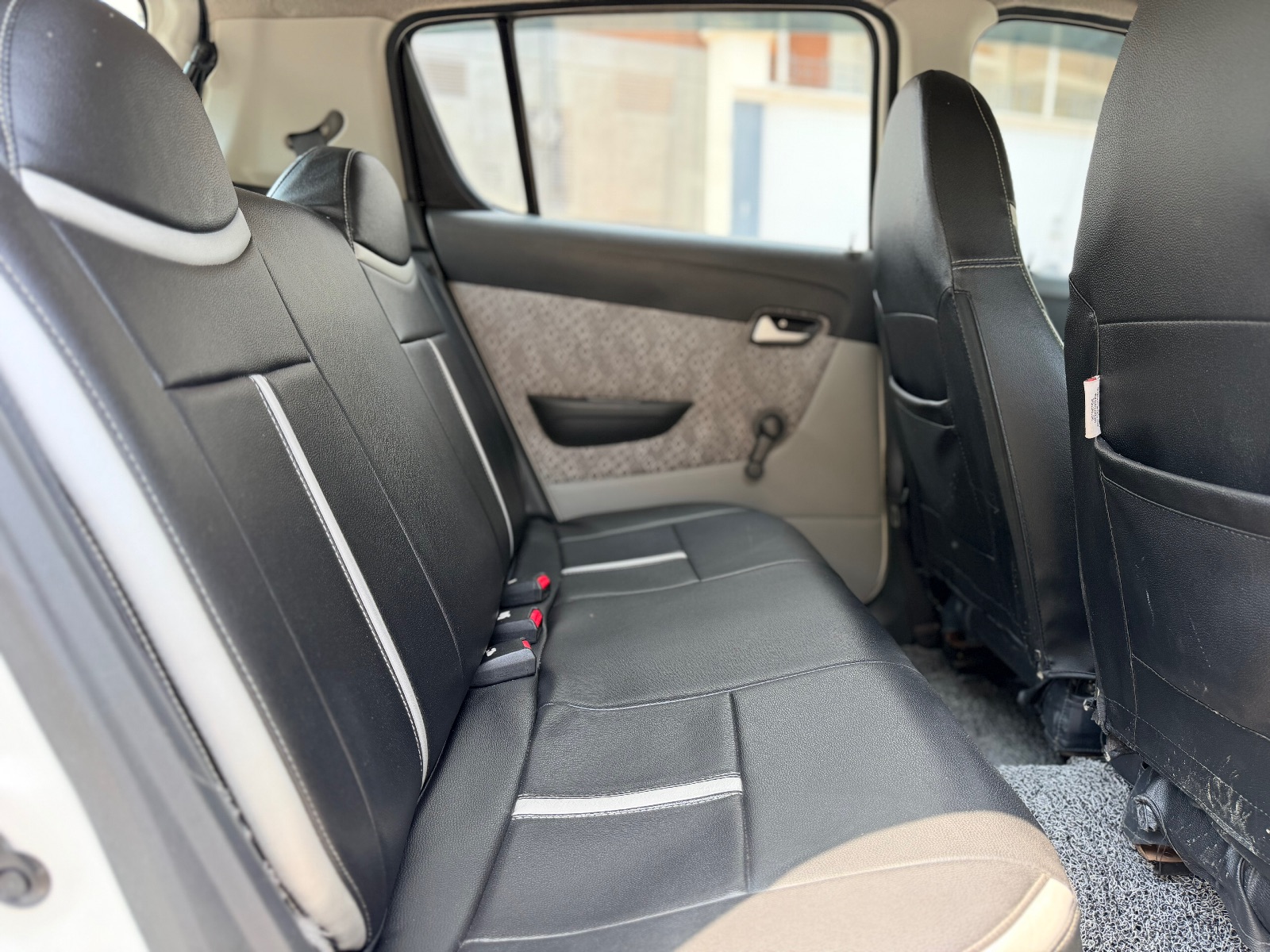 Maruti Suzuki Alto 800 - Image 3