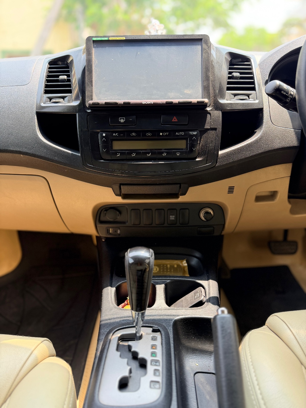 Toyota Fortuner - Image 7