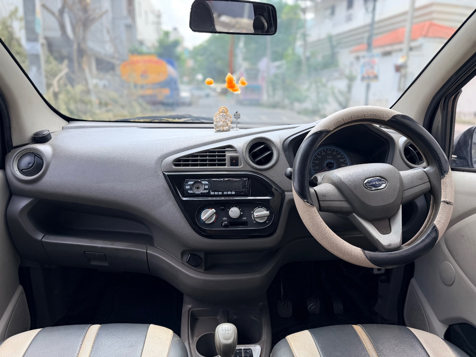 DatSun Redi Go - Image 6