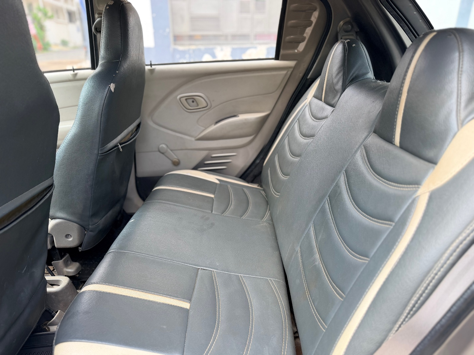 DatSun Redi Go - Image 9