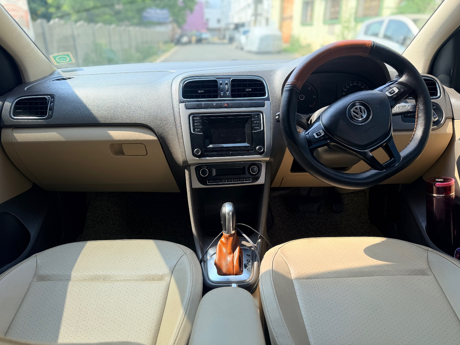 Volkswagen Vento - Image 2