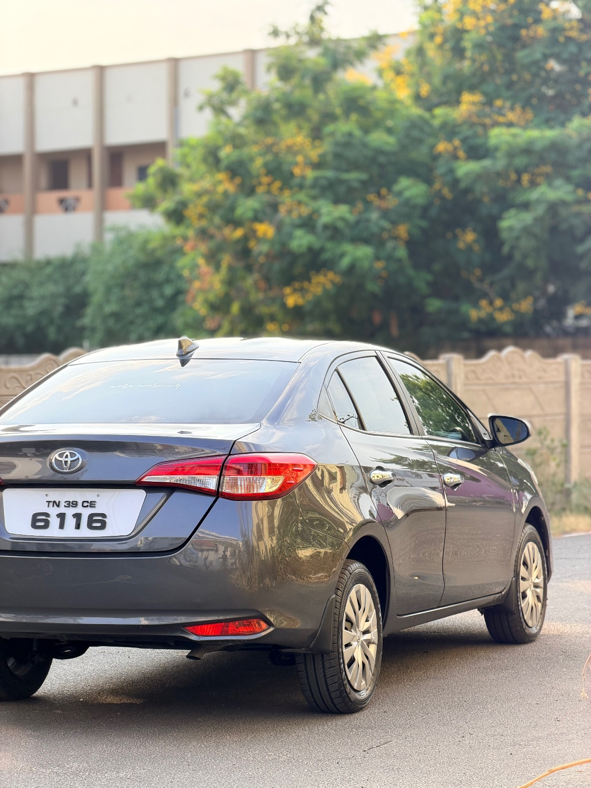 Toyota yaris - Image 2