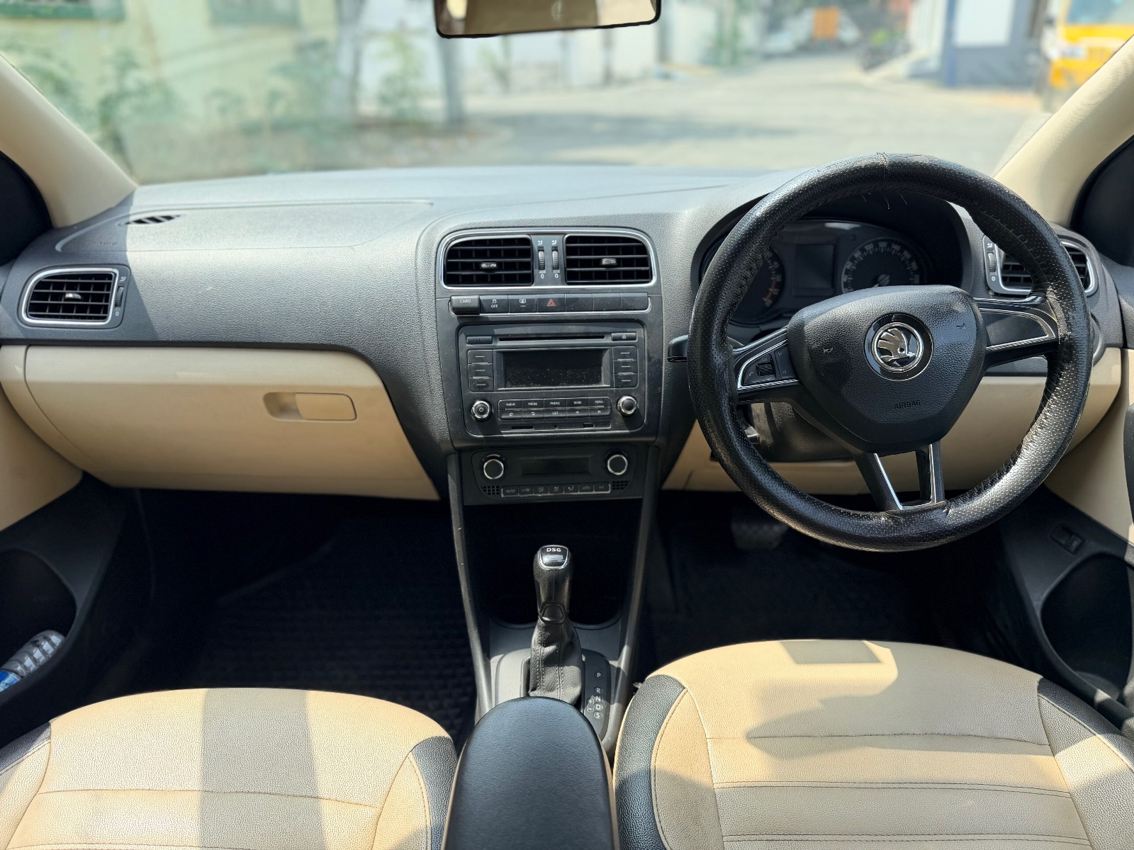 Skoda Rapid - Image 3