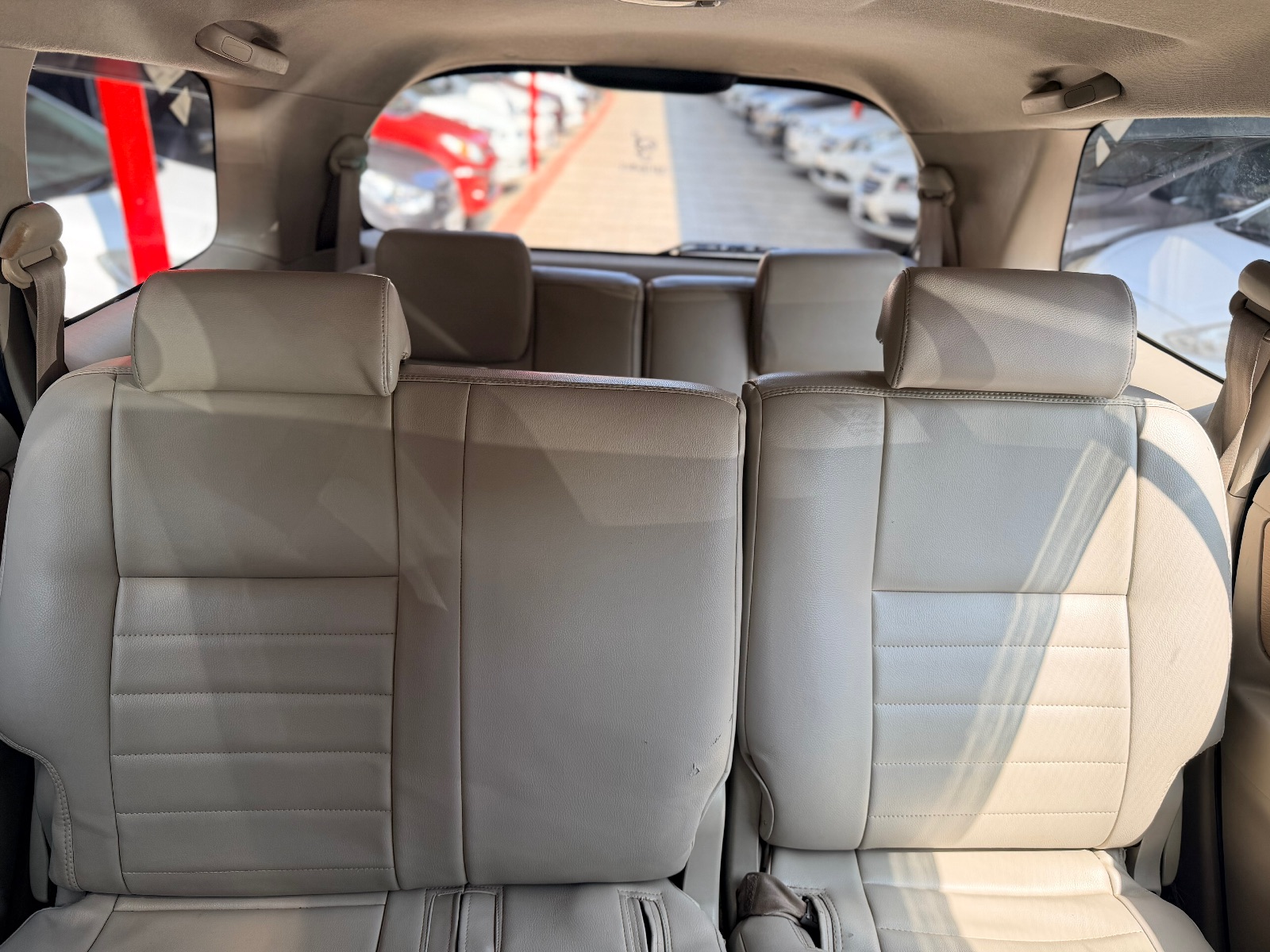 Toyota Innova - Image 5