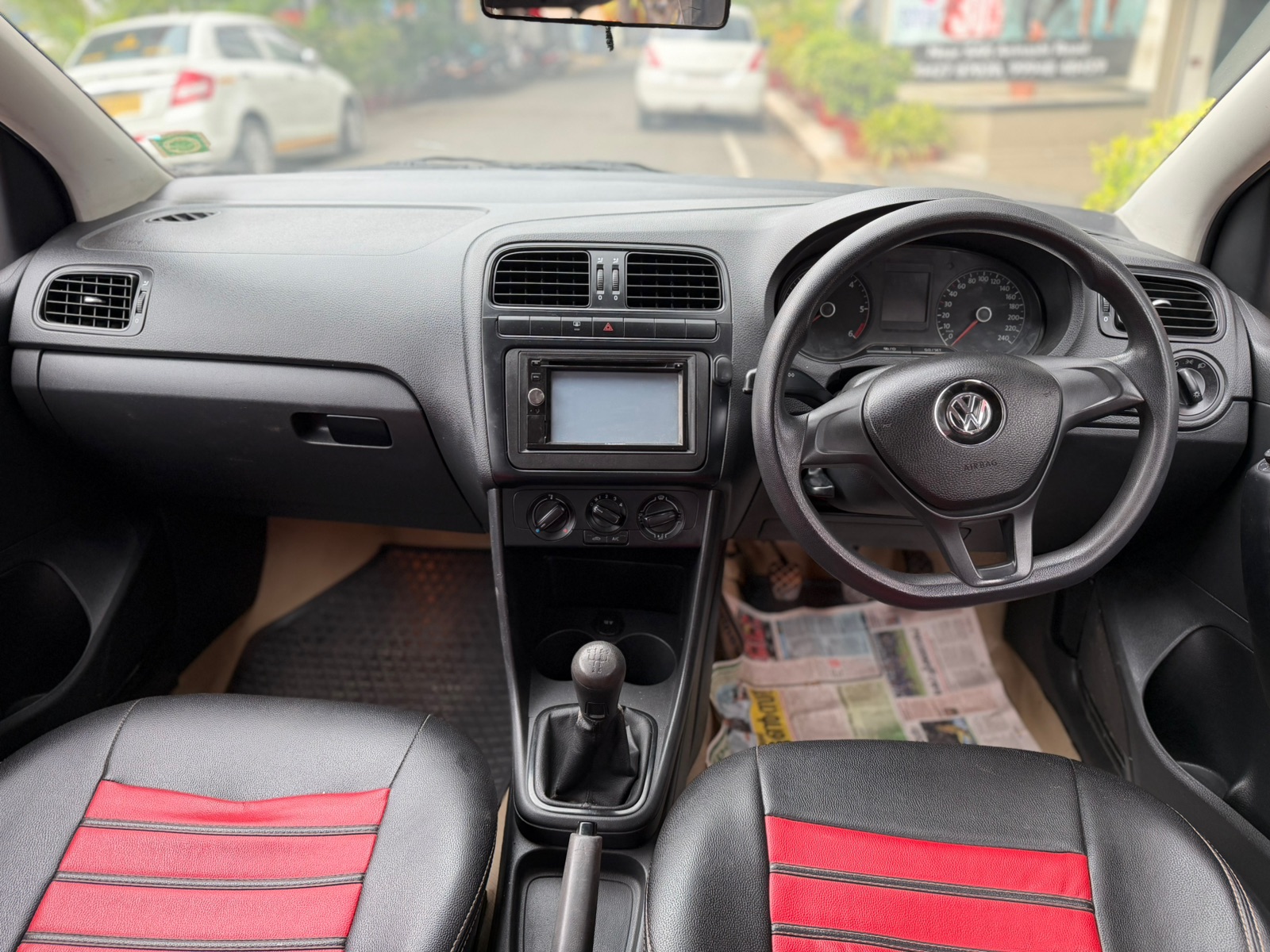 Volkswagen Polo - Image 6