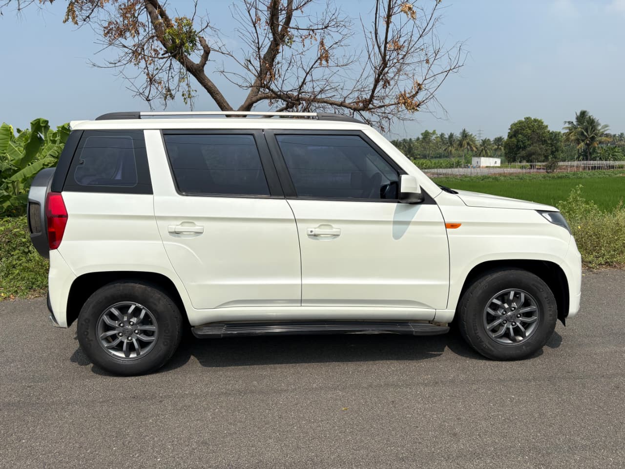 Mahindra TUV300 - Image 7