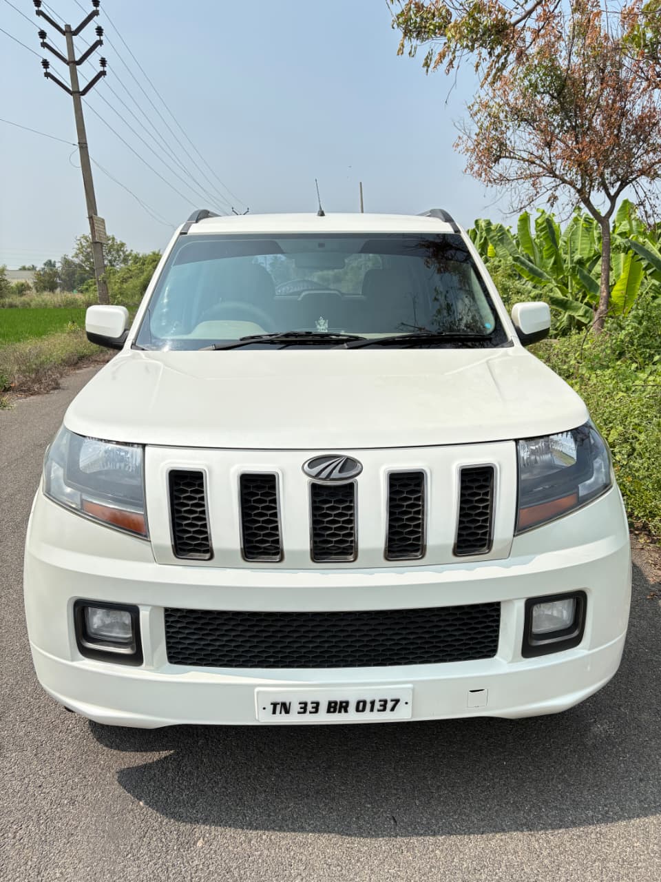 Mahindra TUV300
