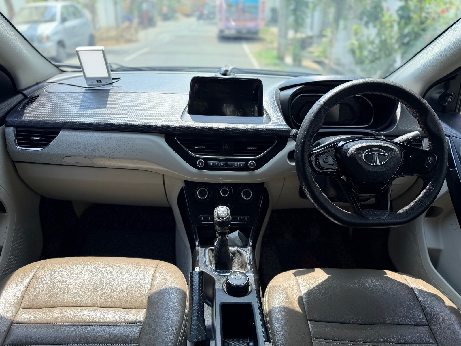 Tata Nexon - Image 3