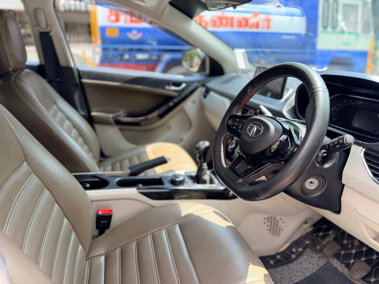 Tata Nexon - Image 5
