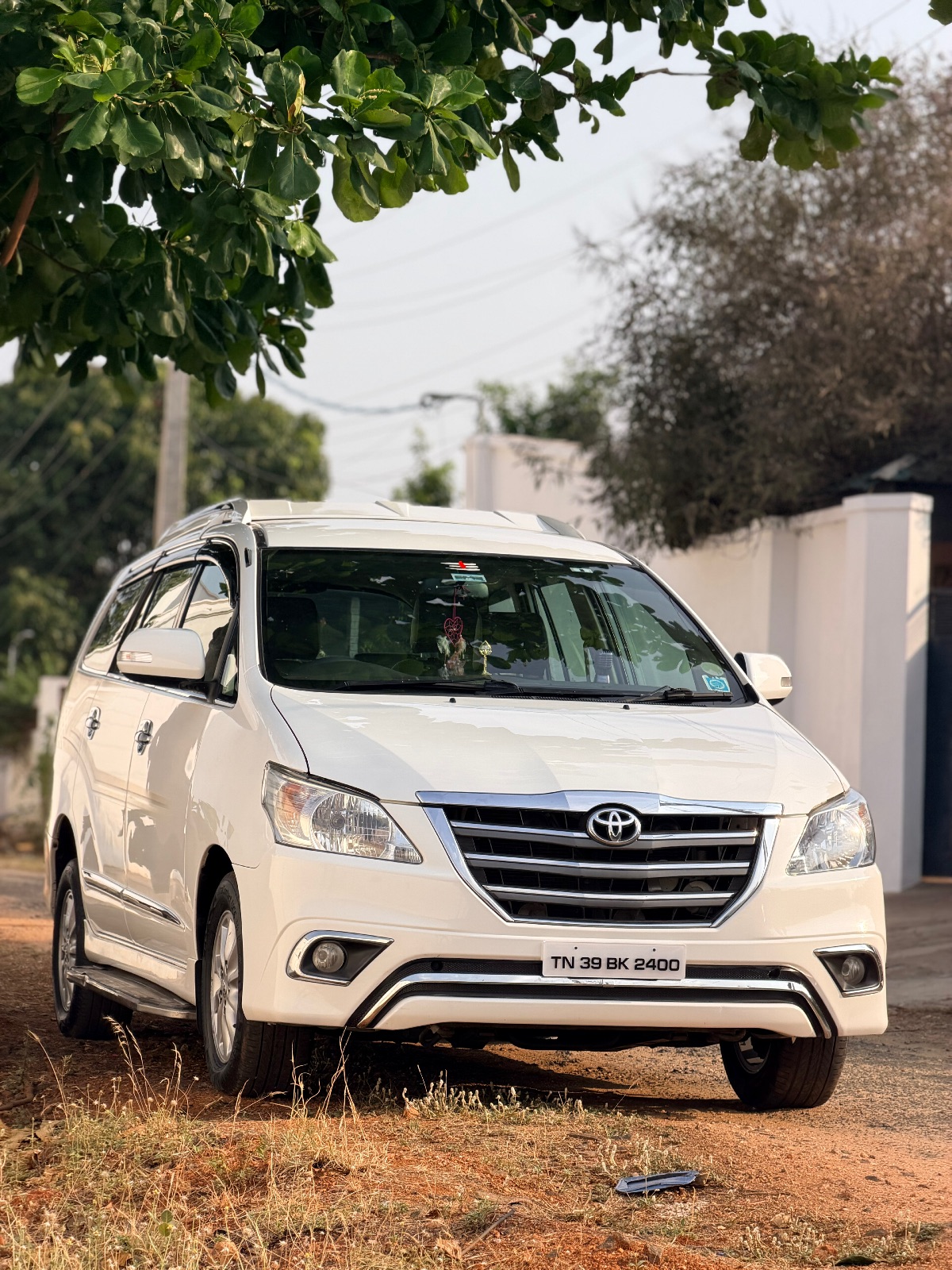 Toyota Innova - Image 5