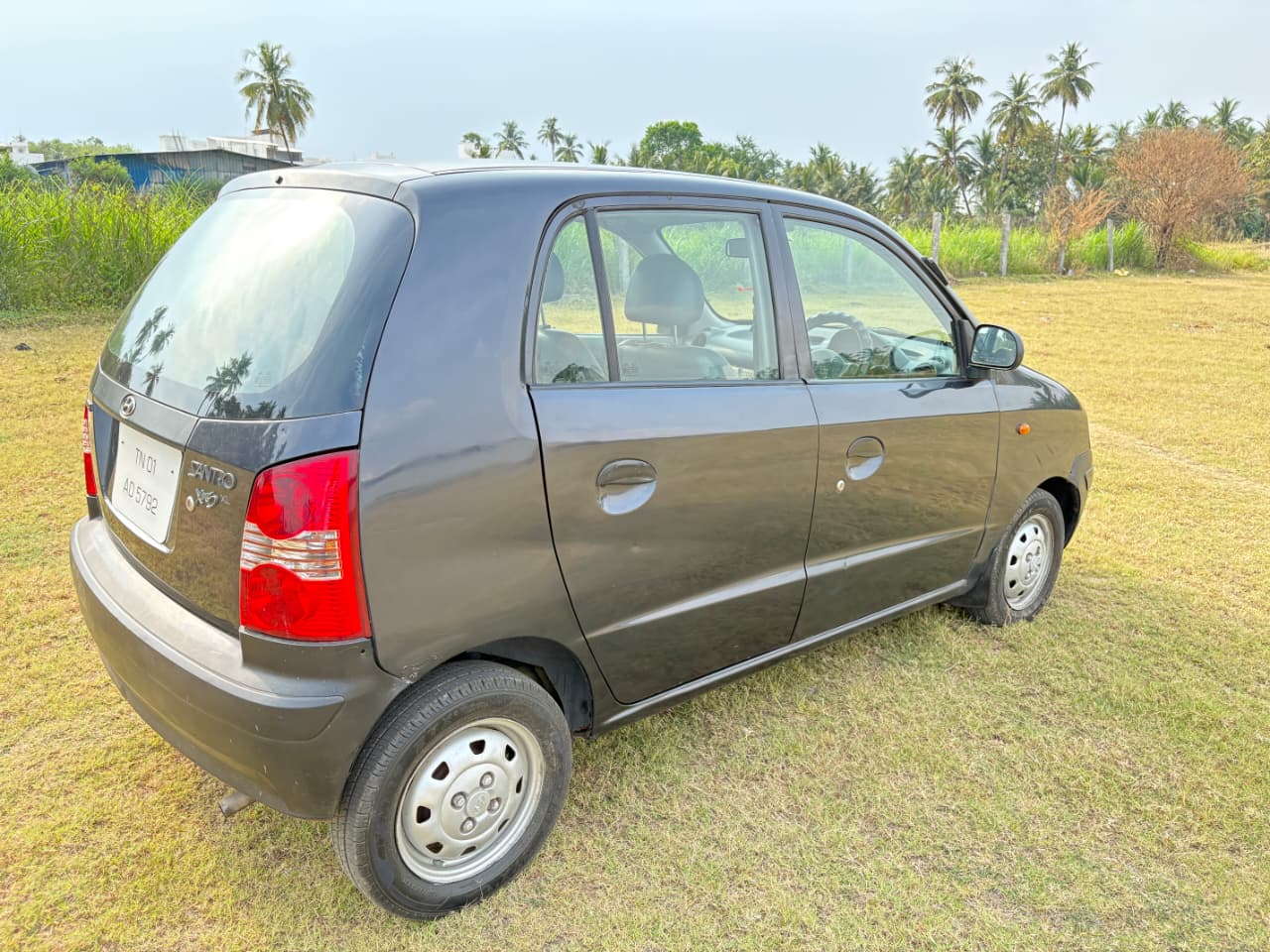 Hyundai Santro Xing - Image 5