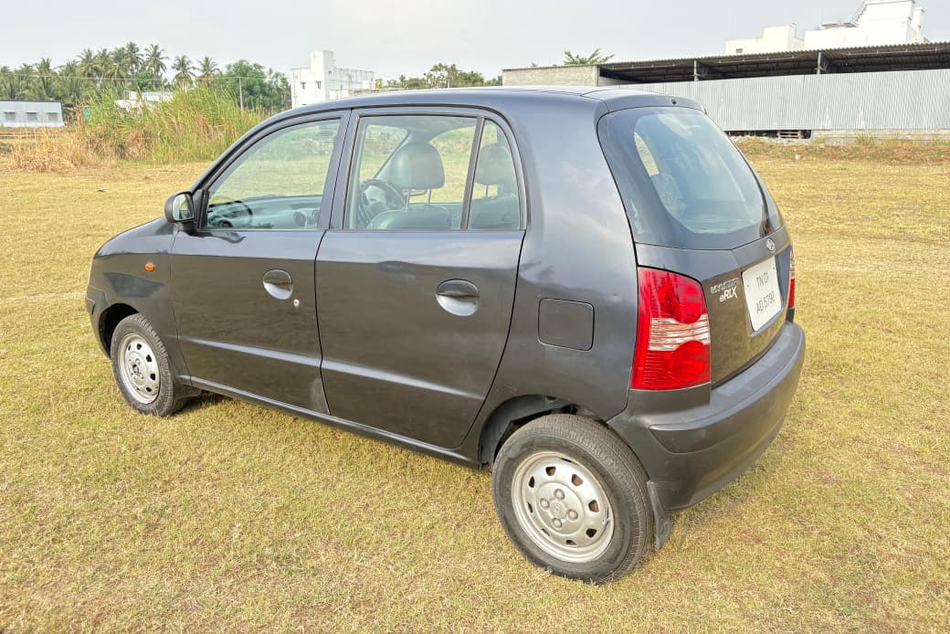 Hyundai Santro Xing - Image 7