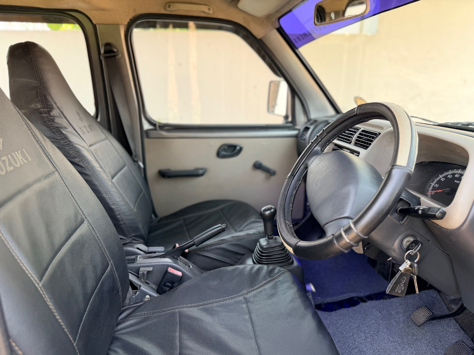 Maruti Suzuki Eeco - Image 3
