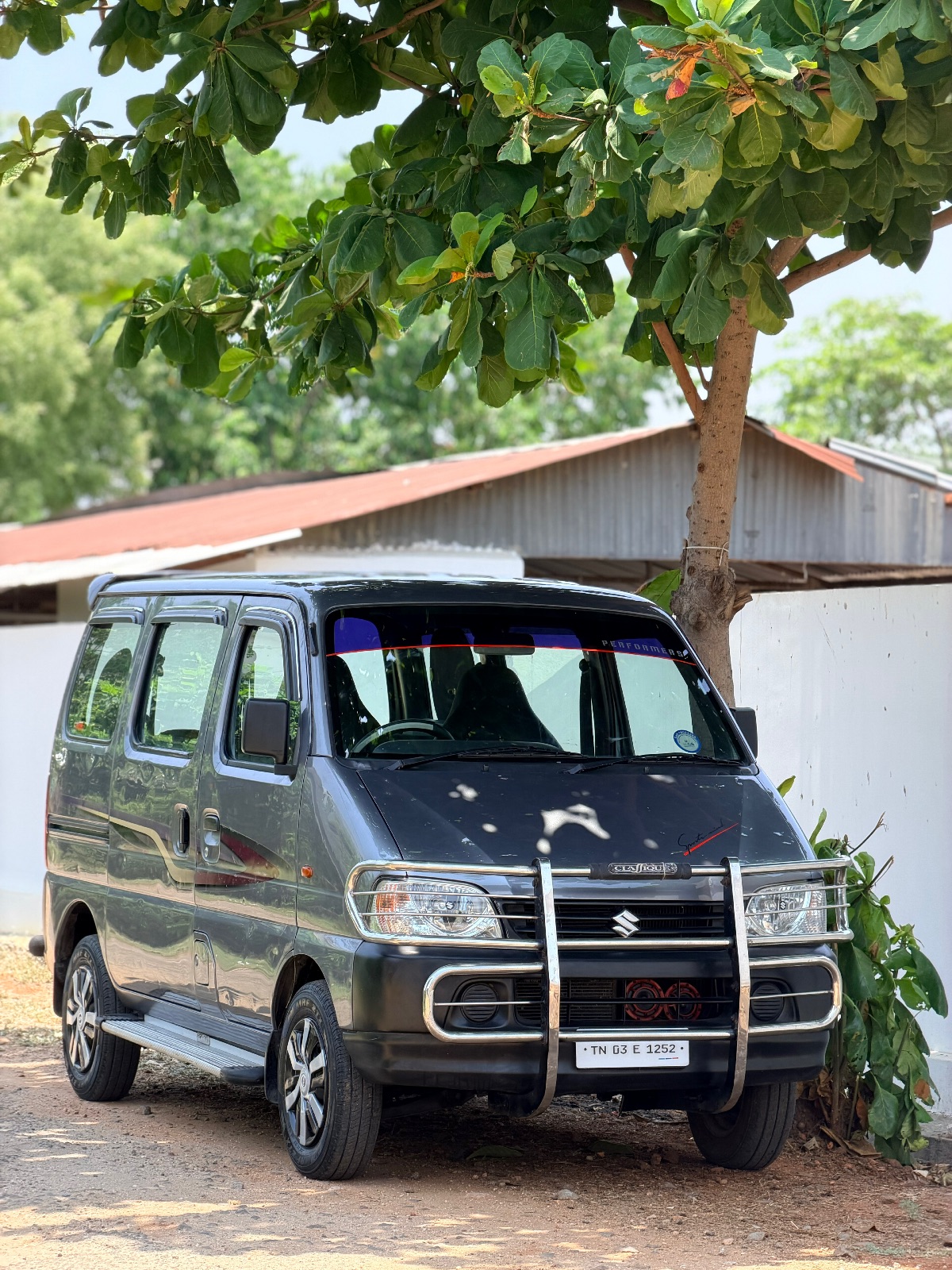 Maruti Suzuki Eeco - Image 9