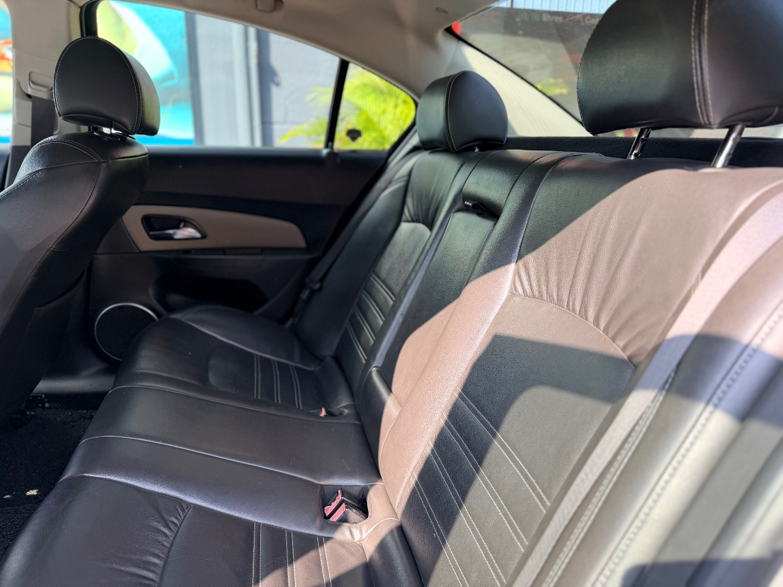 Chevrolet Cruze - Image 1