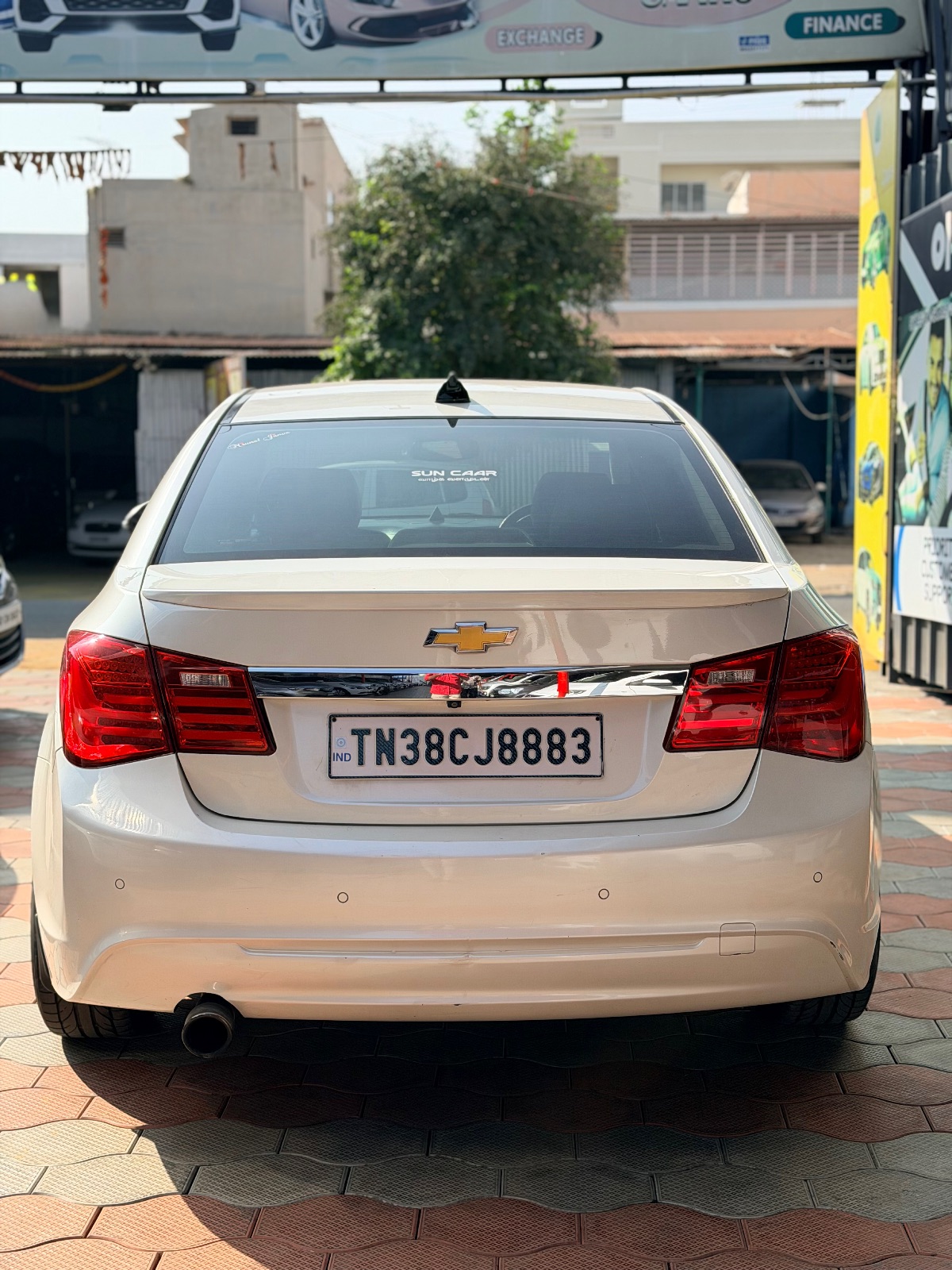 Chevrolet Cruze - Image 6
