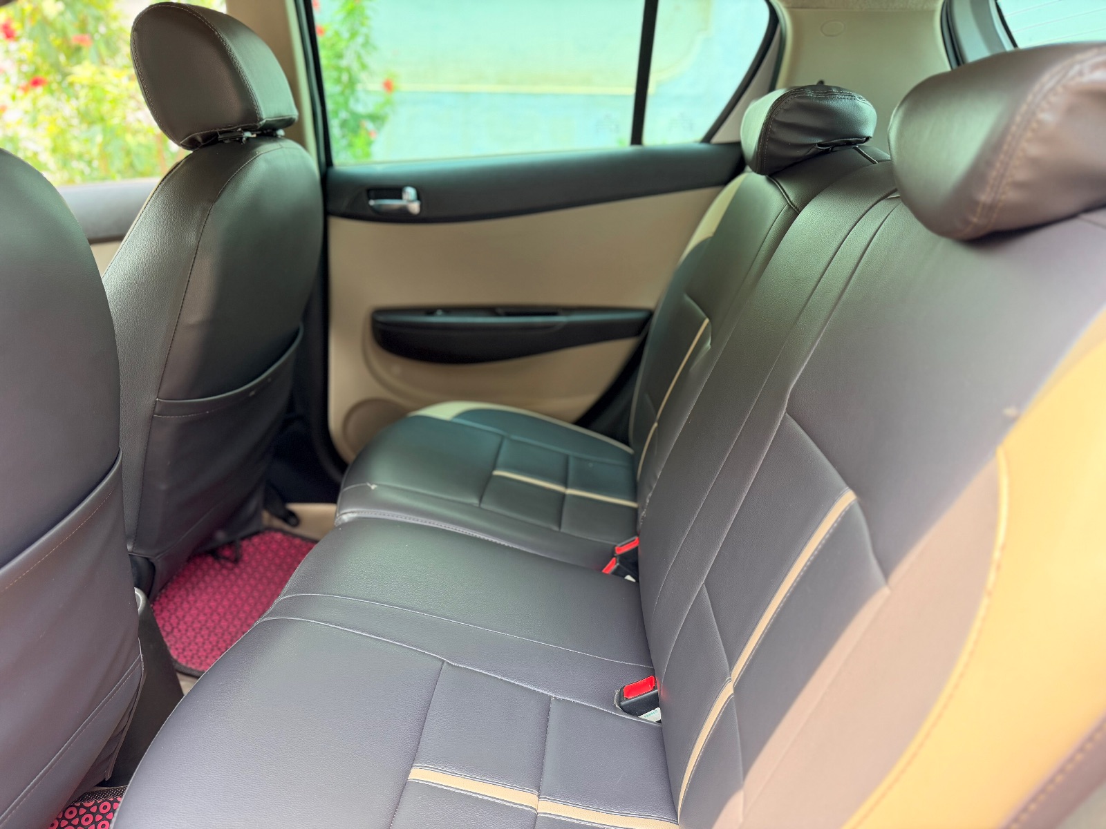 Hyundai i20 - Image 7