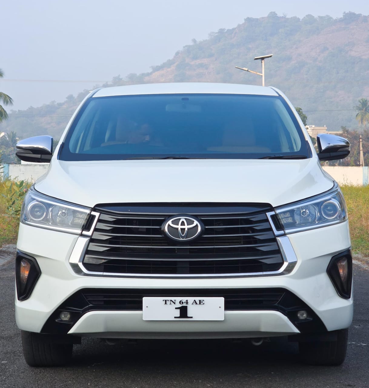 Toyota Innova Crysta