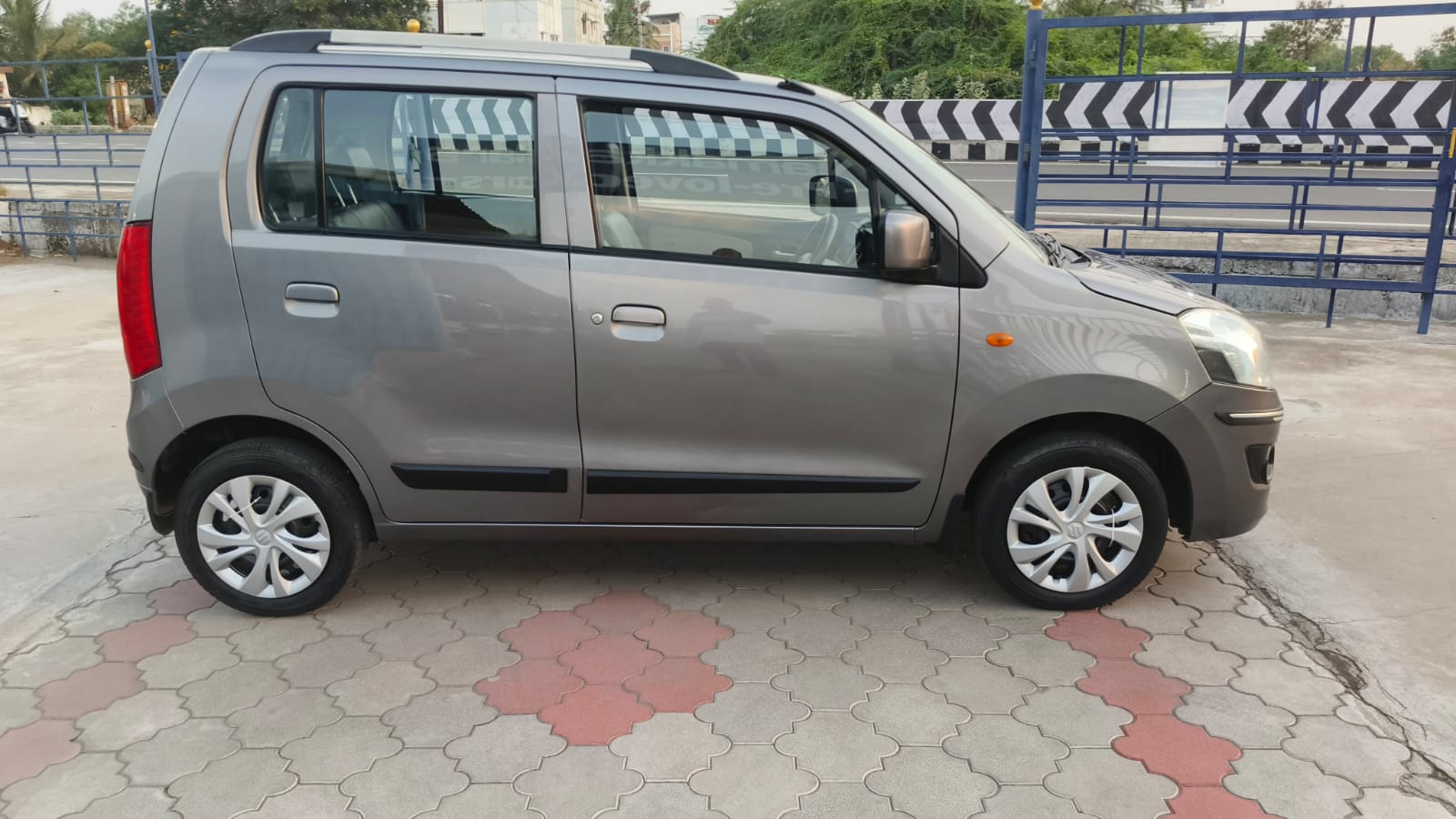 Maruti Suzuki Wagon R - Image 2