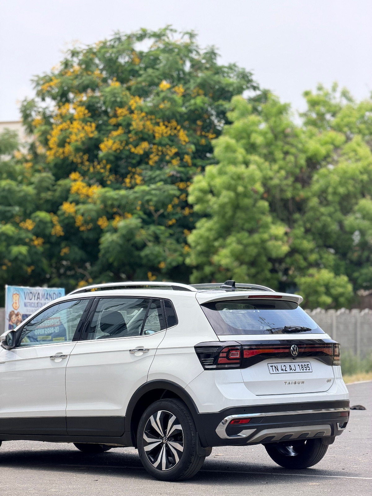 Volkswagen Taigun - Image 9