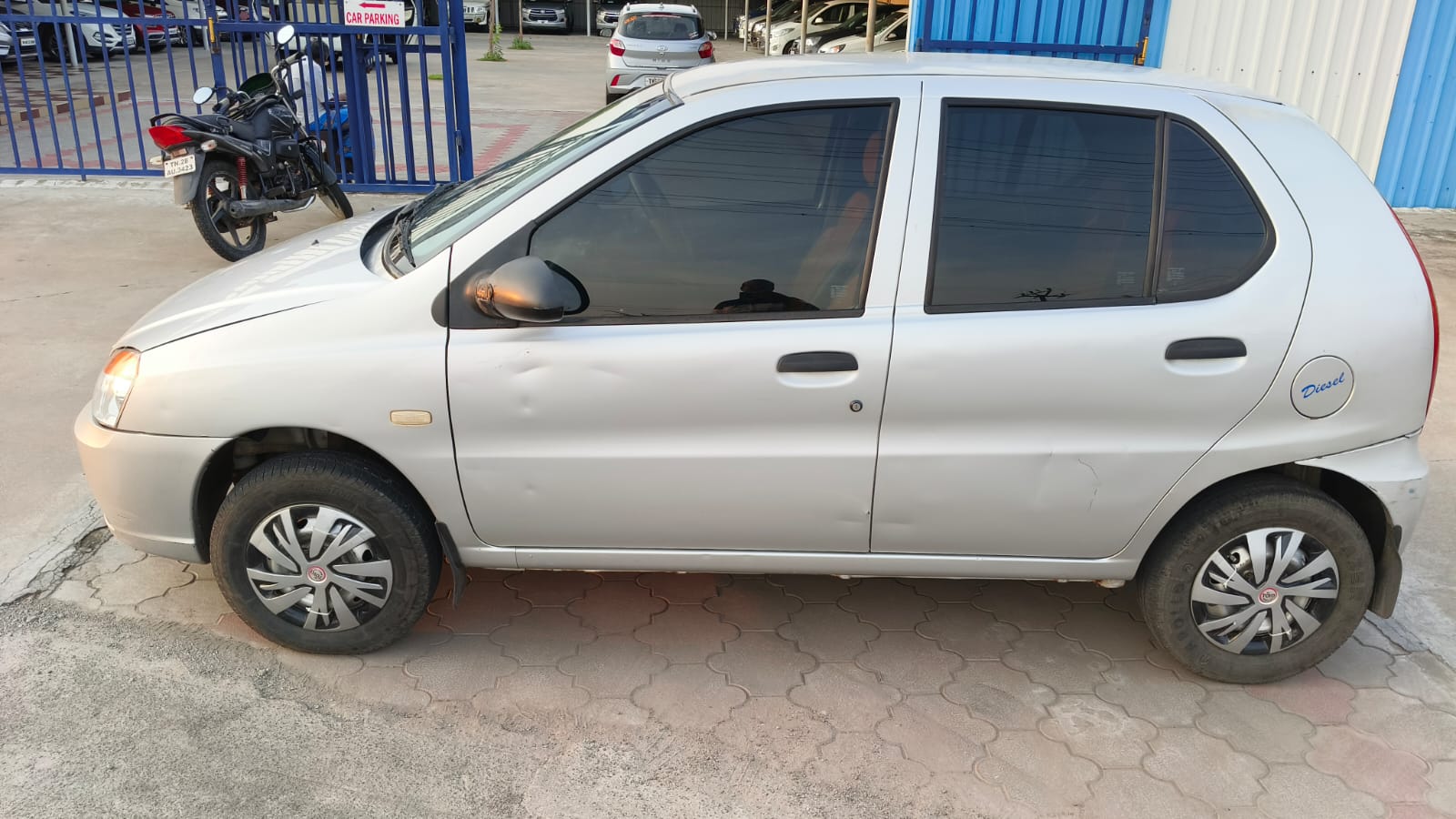 Tata Indica - Image 7