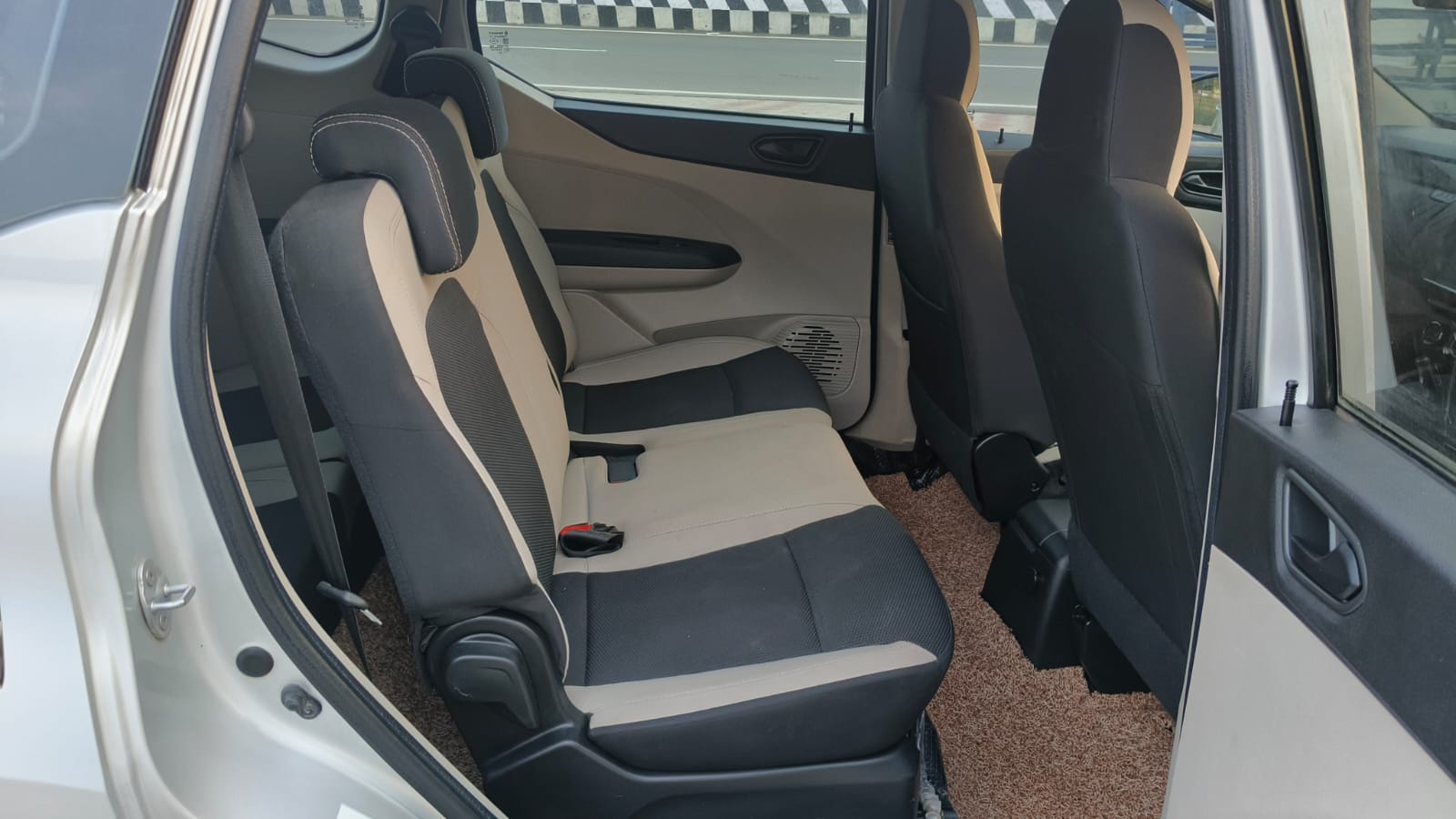 Renault Triber - Image 3