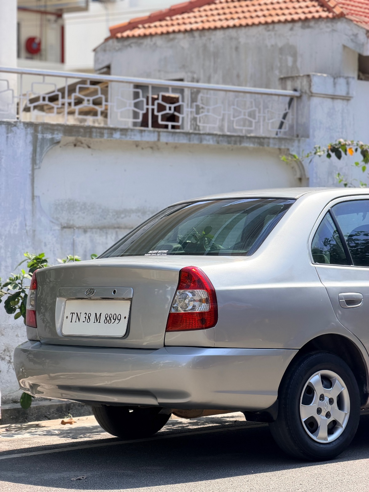 Hyundai Accent - Image 3