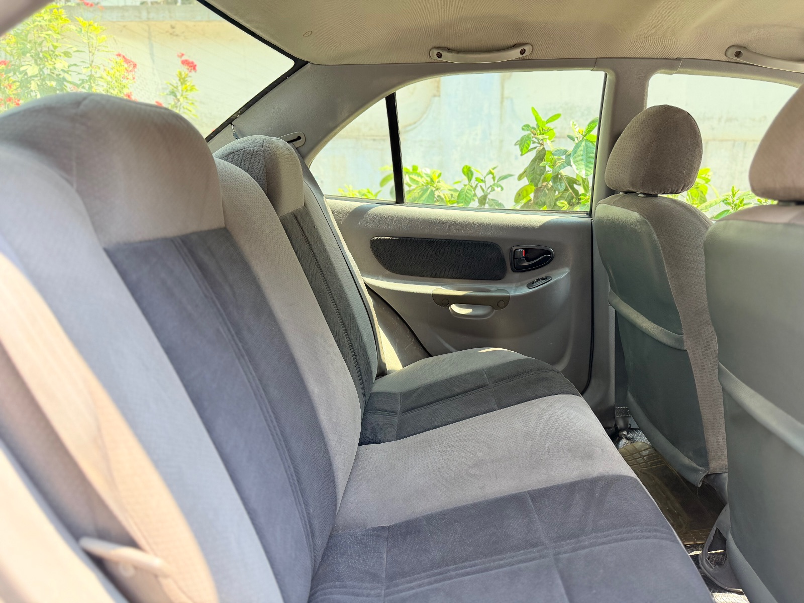 Hyundai Accent - Image 7