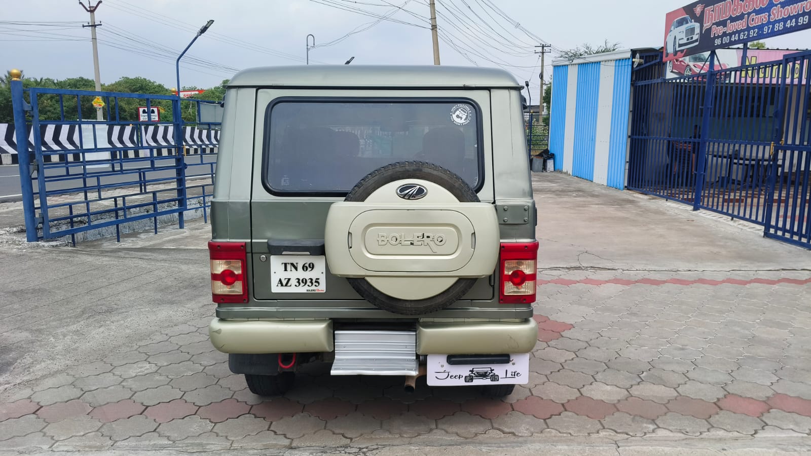 Mahindra Bolero - Image 3