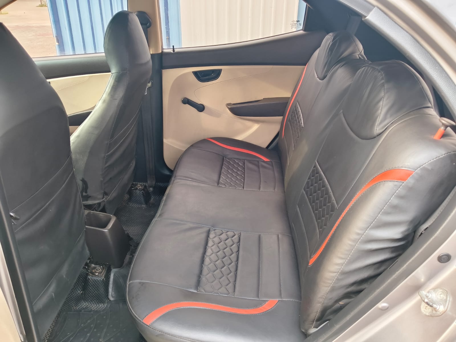 Hyundai Eon - Image 5