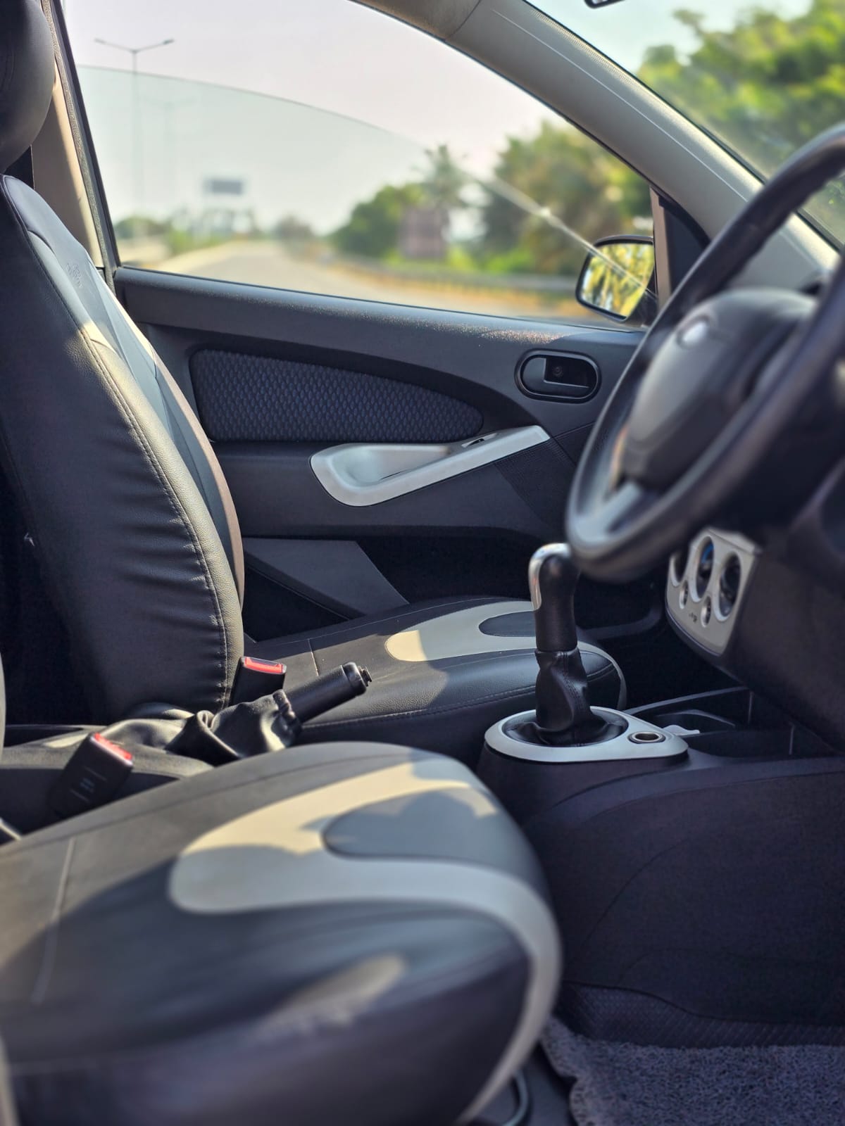 Ford Fiesta - Image 2