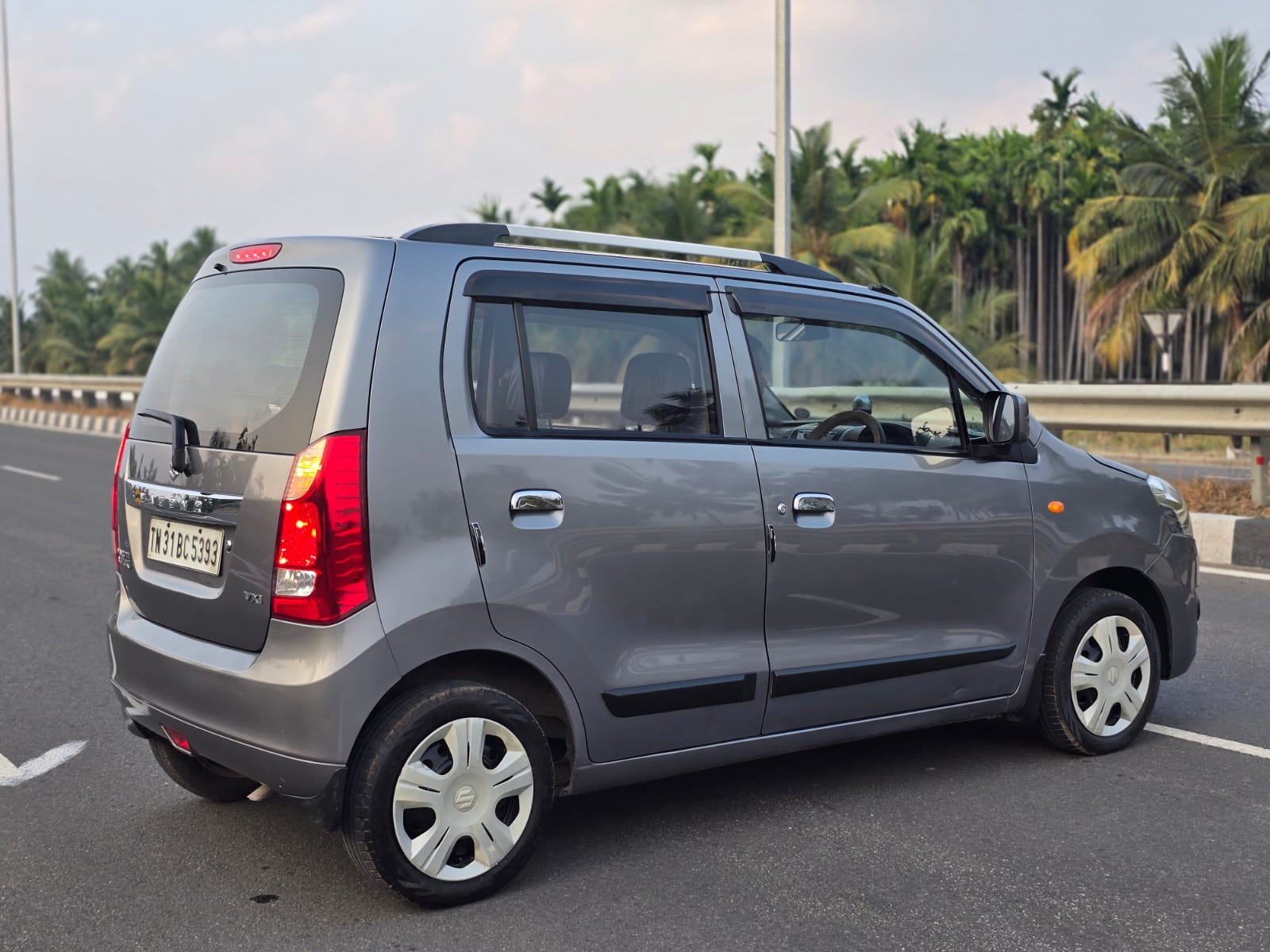 Maruti Suzuki Wagon R - Image 2