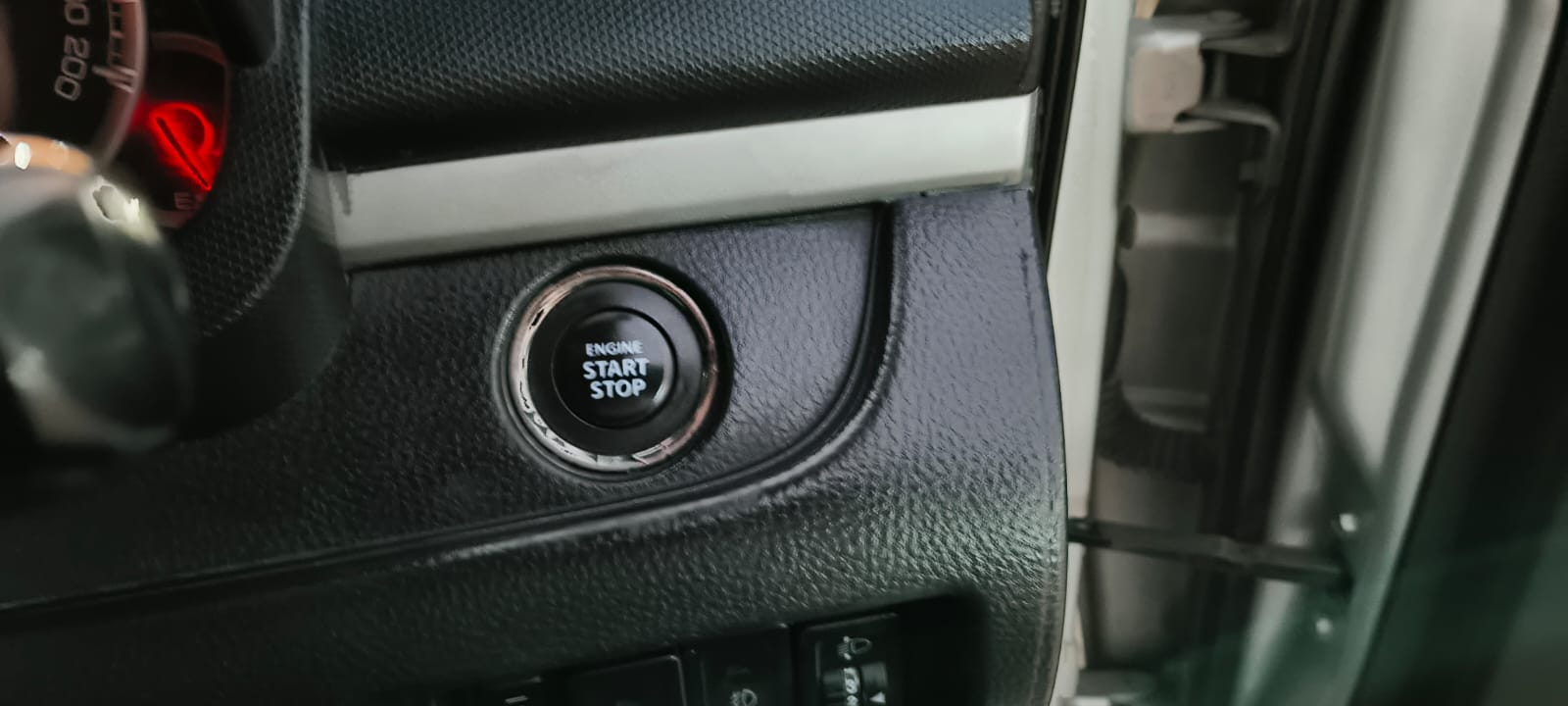 Maruti Suzuki Swift - Image 3