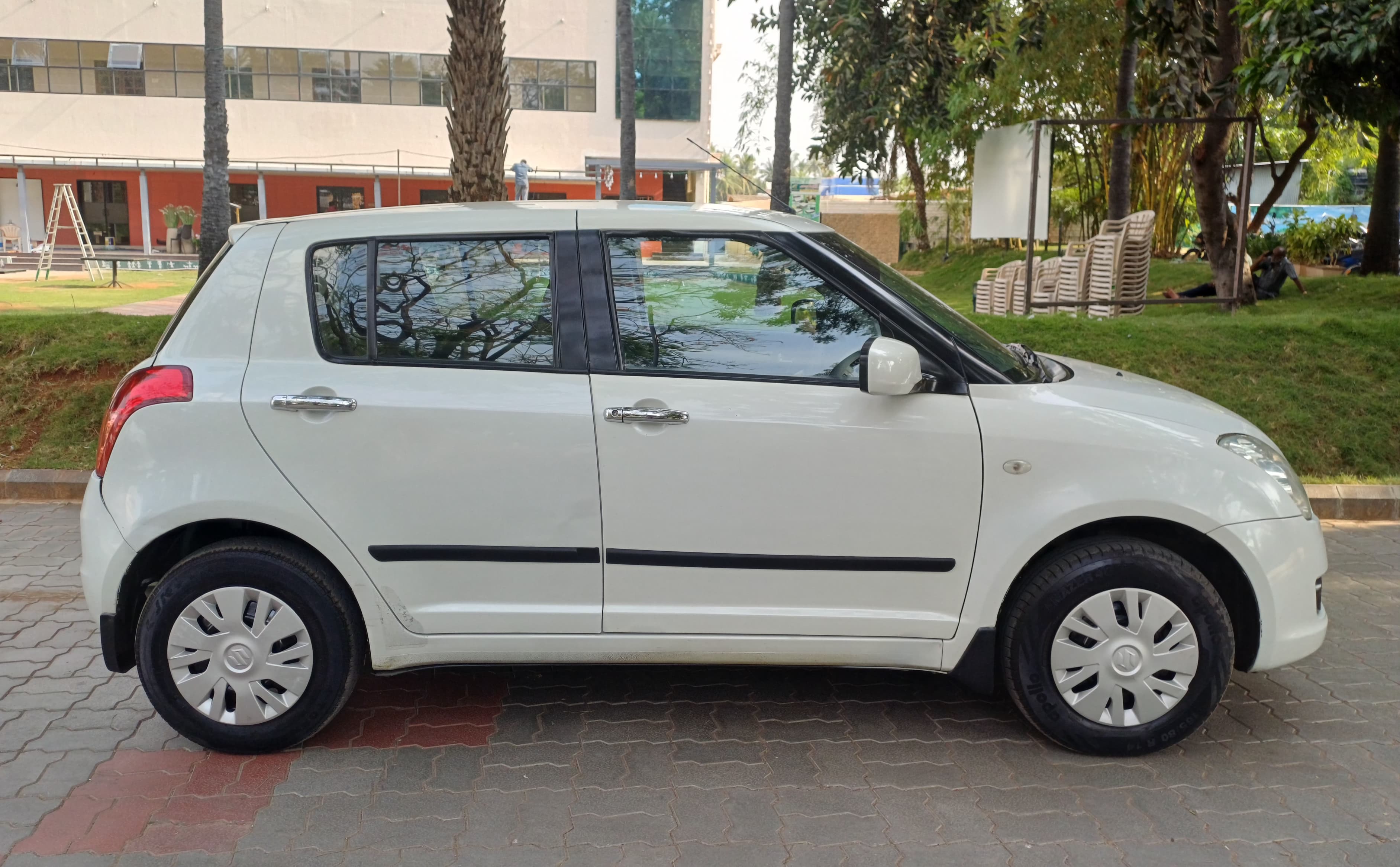 Maruti Suzuki Swift - Image 4