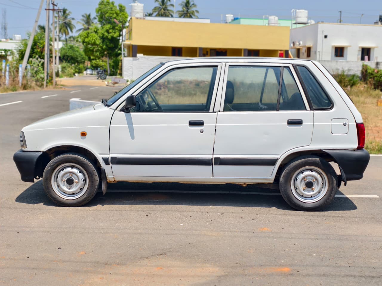Maruti Suzuki 800 - Image 5
